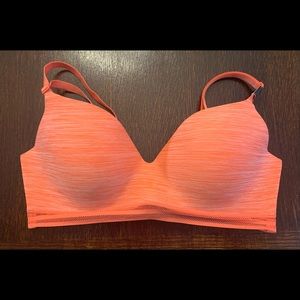 Victoria’s Secret no wire bras. NWT